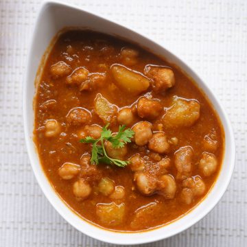 Instant pot chana masala with potato