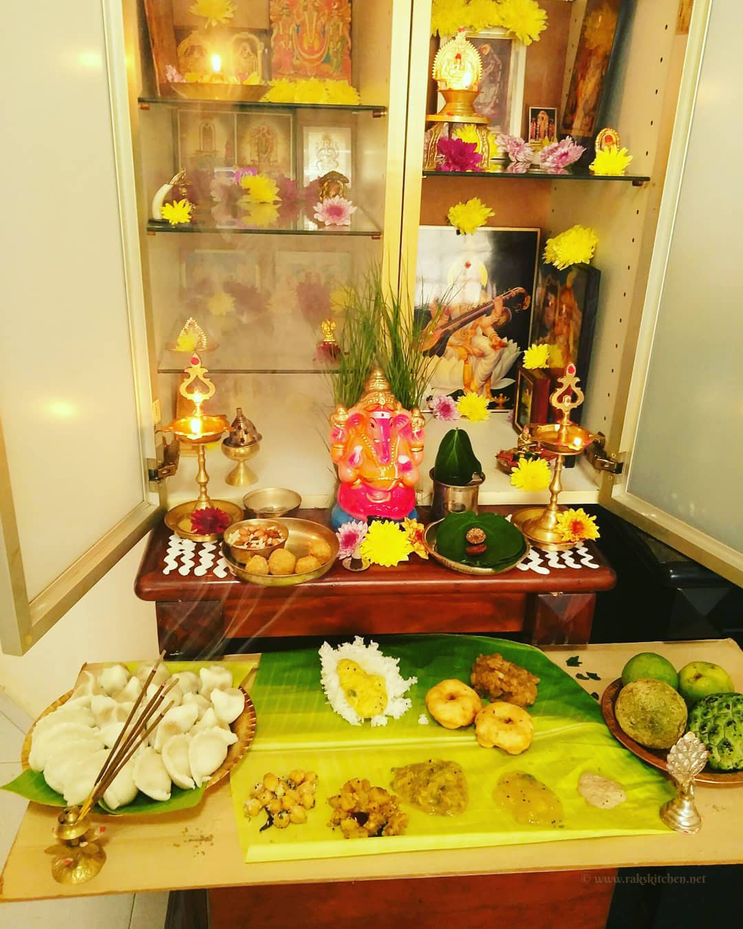 Vinayaka Chaturthi Date, recipes, shopping list, guide - Raks Kitchen