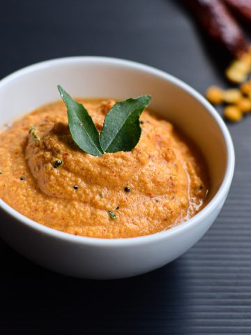 red coconut chutney