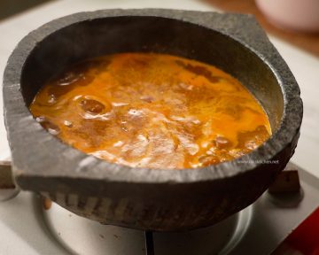 Simmer - Ulli theeyal recipe