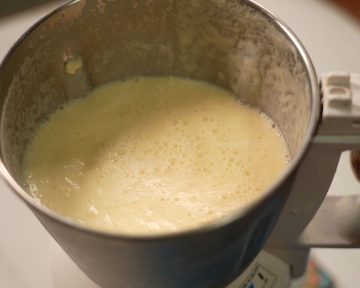 Mix the mele frappè well